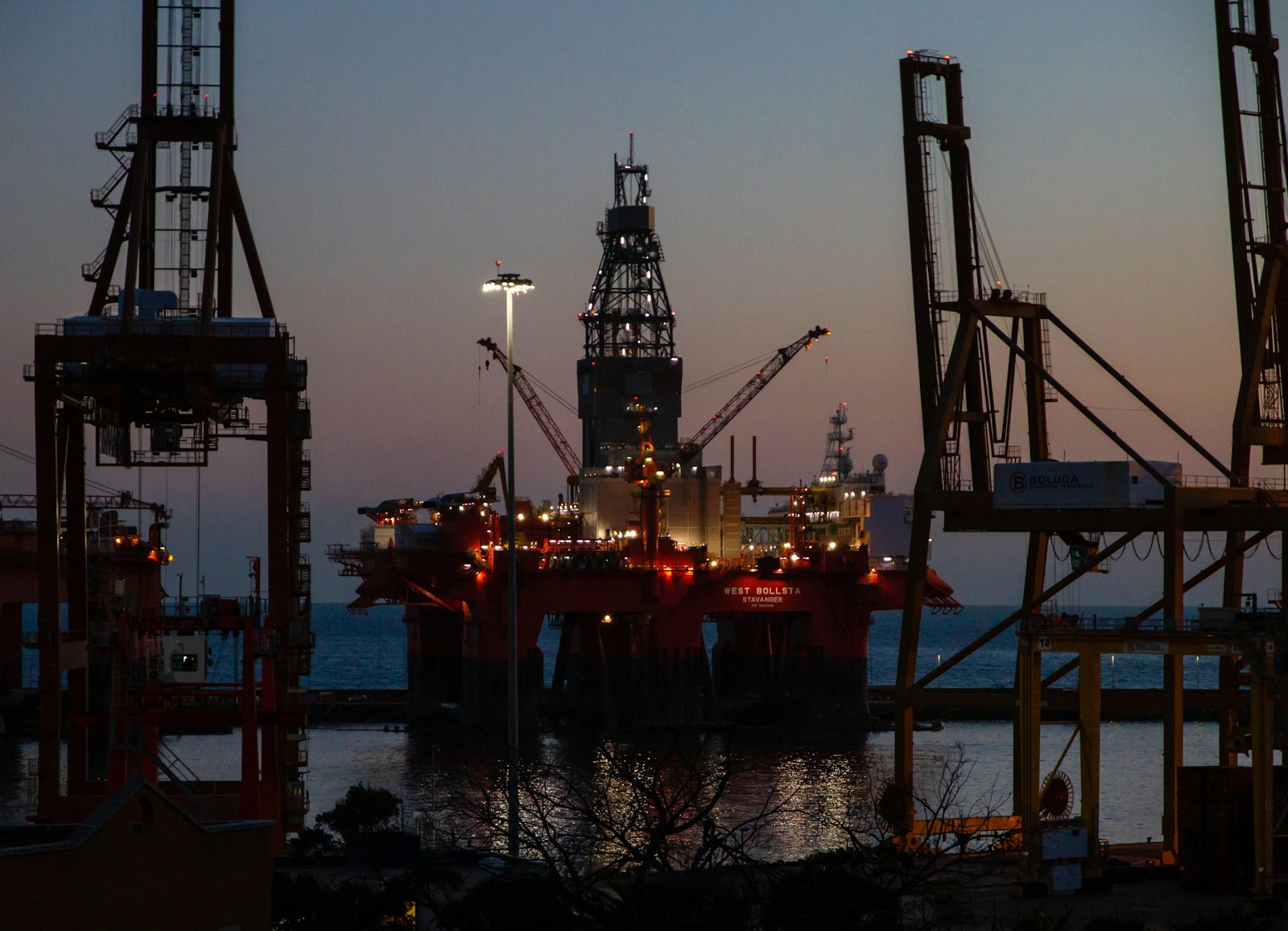 TOP 10 Countries with the biggest oil reserves